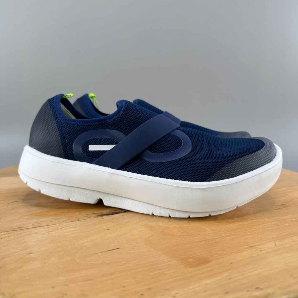 OOFOS OOmg Low Men's Size 11.5 Shoes Navy Slip On Comfort Recovery Sneakers NEW